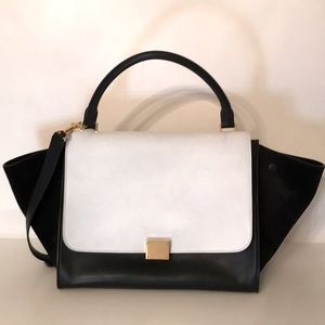 Celine trapeze bag. Black & White.